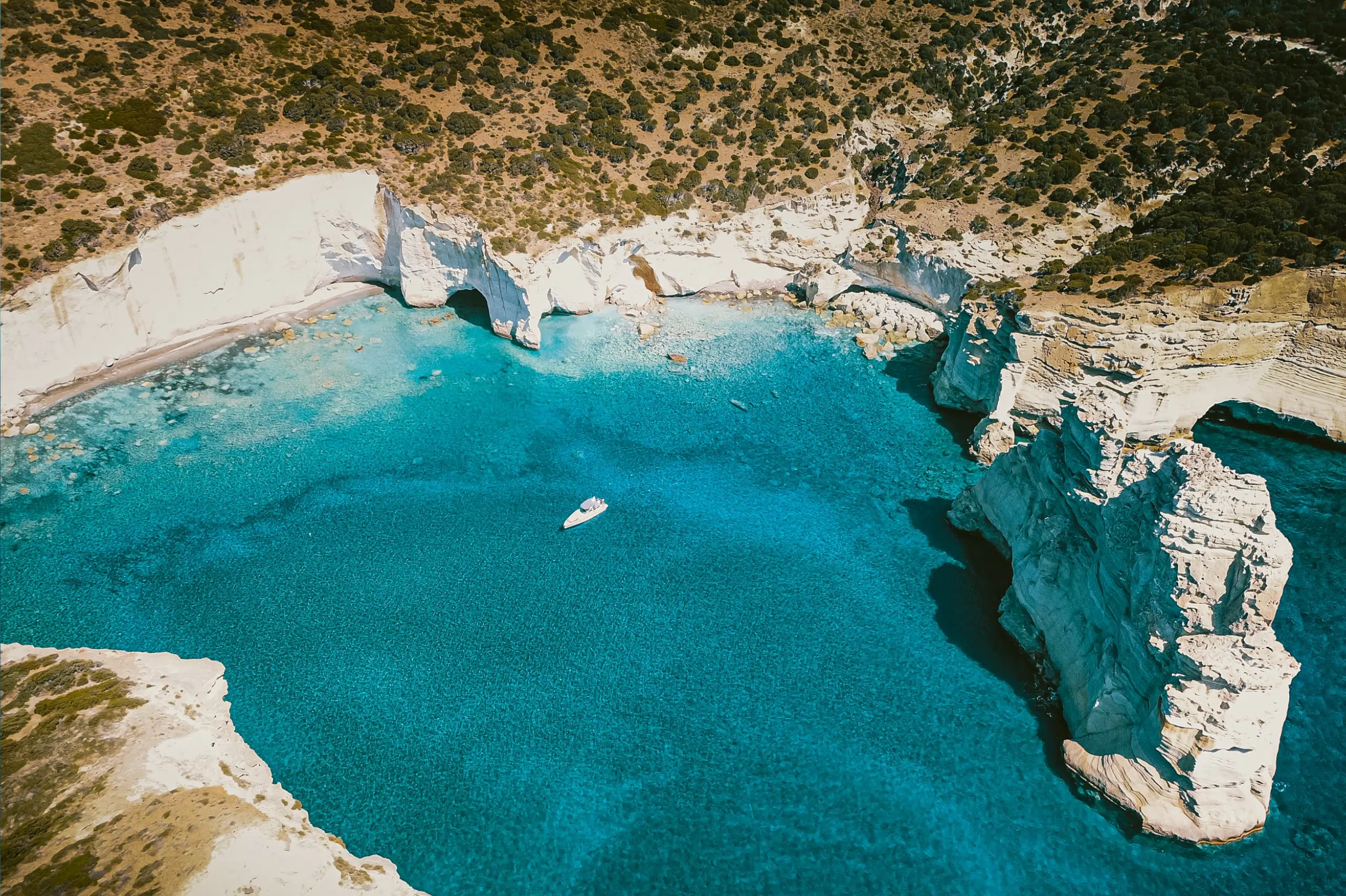 boating in mallorca waters